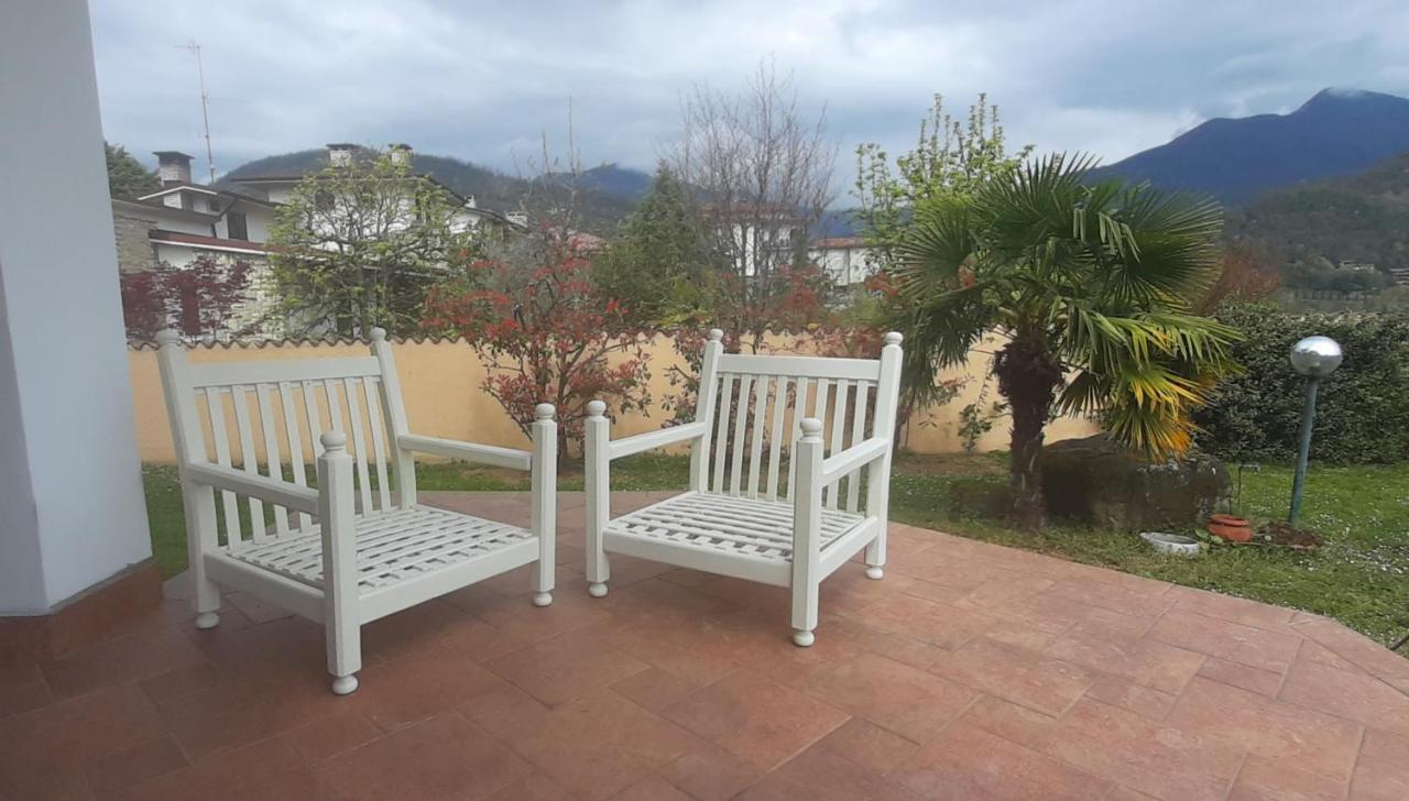 Villongo SantʼAlessandro B&B La Fenice Sul Lago المظهر الخارجي الصورة