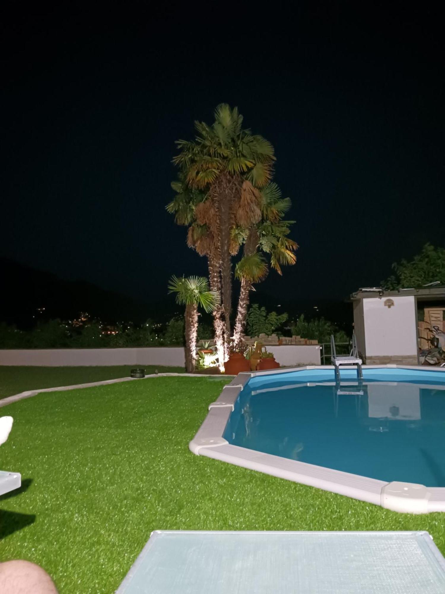 Villongo SantʼAlessandro B&B La Fenice Sul Lago المظهر الخارجي الصورة